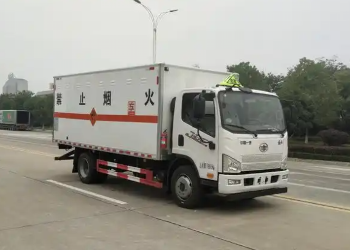 盖州爆破器材运输车可以上高速吗？